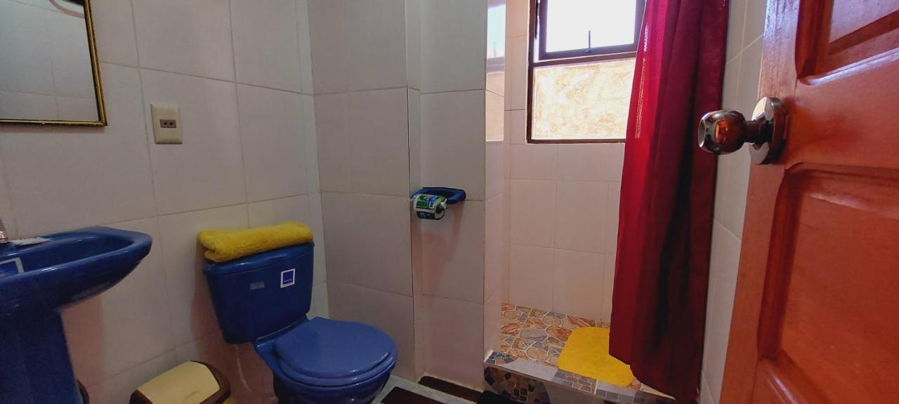 Hotel Suma Uta à Copacabana  Extérieur photo